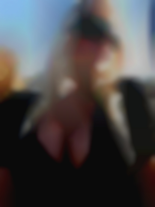 Sexuel milf massages from klerksdopr from Montgomery.